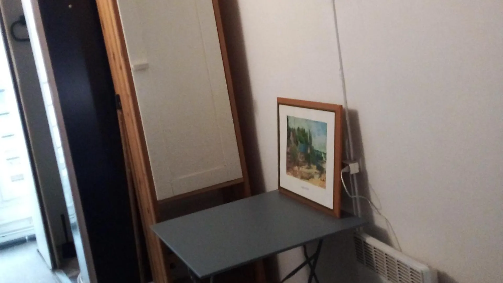 Apartament Studio Centre De Paris En Face De La Seine