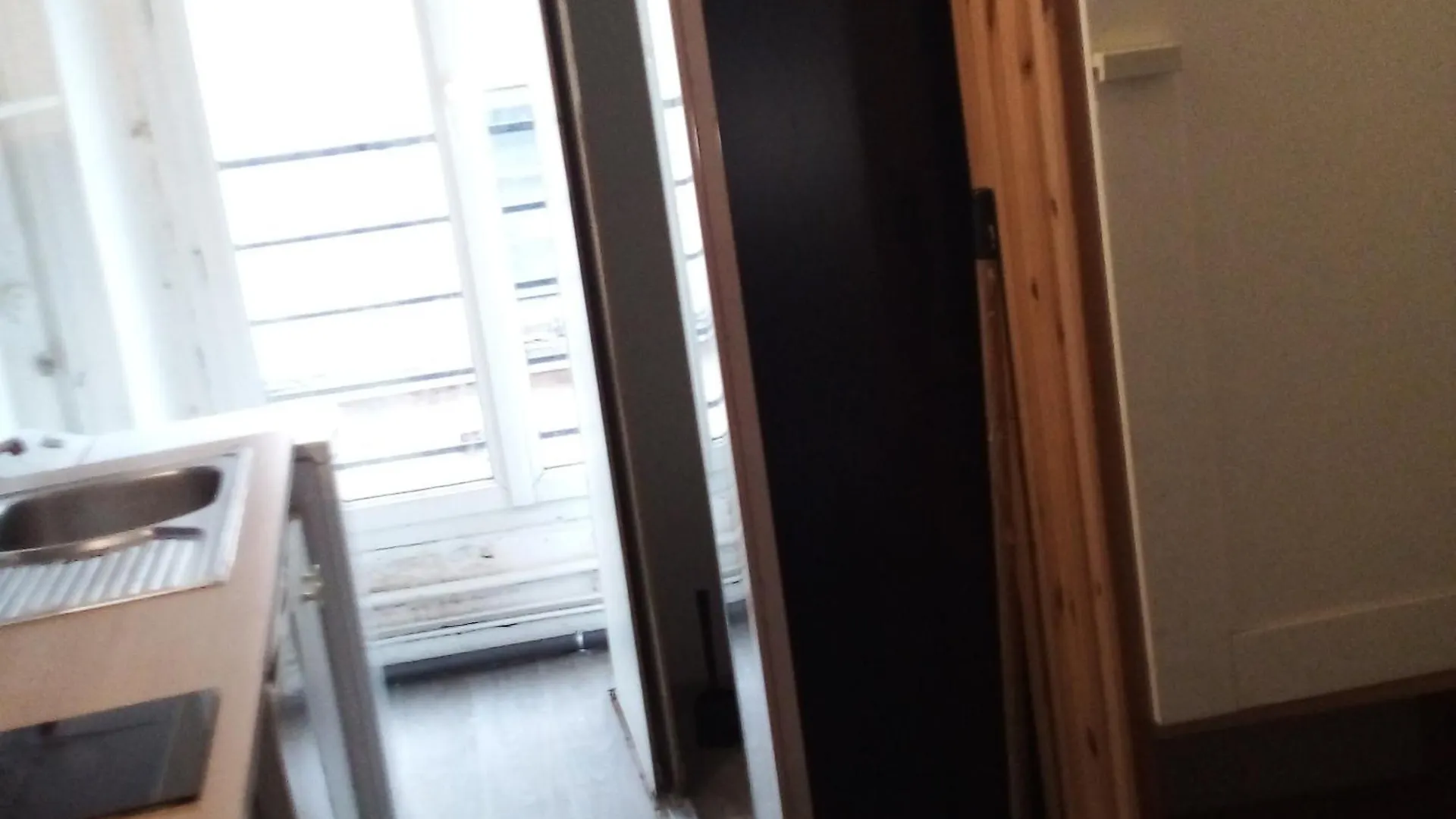 Studio Centre De Paris En Face De La Seine France